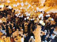 Large scale gathering with balloon decor