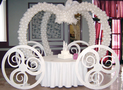 Wedding carriage made out of balloons and cardboard